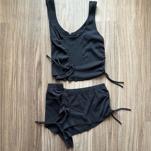 Lane Bryant Ribbed Ruched Short and Cropped Tank Top Set Black - Picture 6 of 12